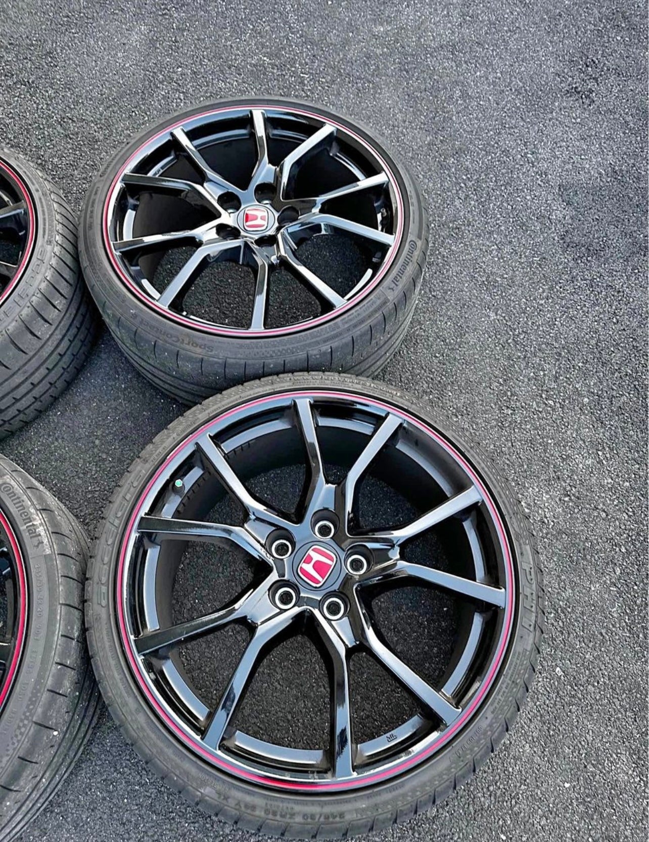 Genuine Honda Civic Type R (FL5) 19” Wheel & Tire Set